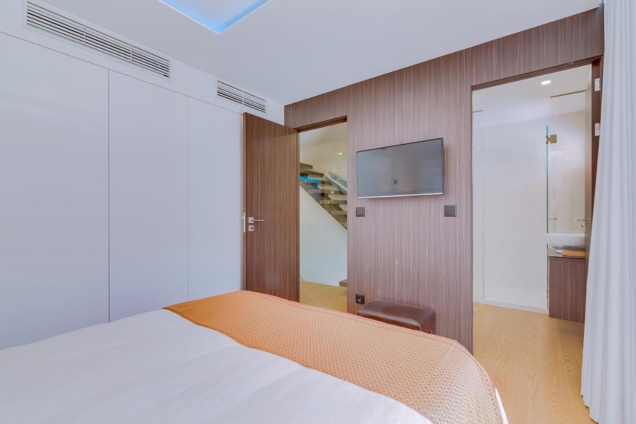 Gold Suites - Luxurious Apartment - Sea View วิลาโมรา ภายนอก รูปภาพ