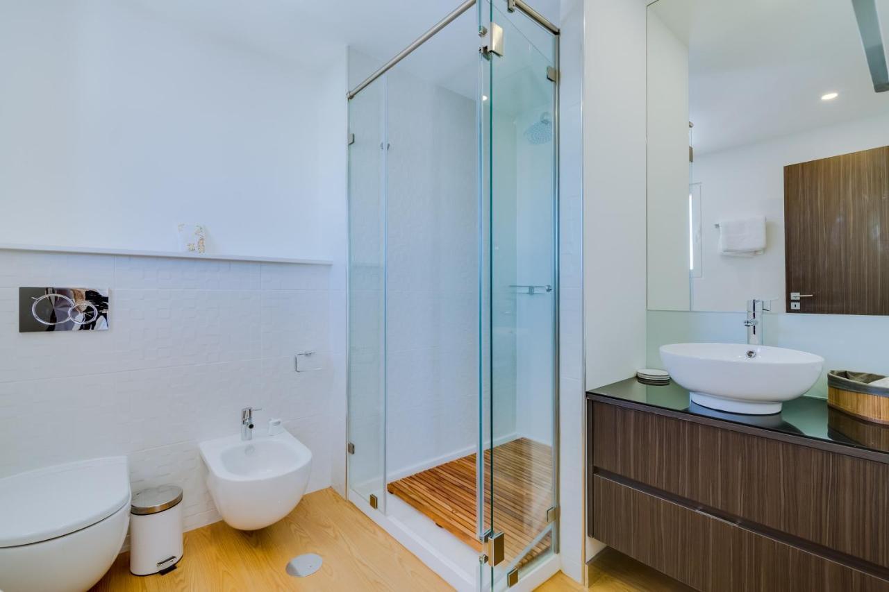 Gold Suites - Luxurious Apartment - Sea View วิลาโมรา ภายนอก รูปภาพ