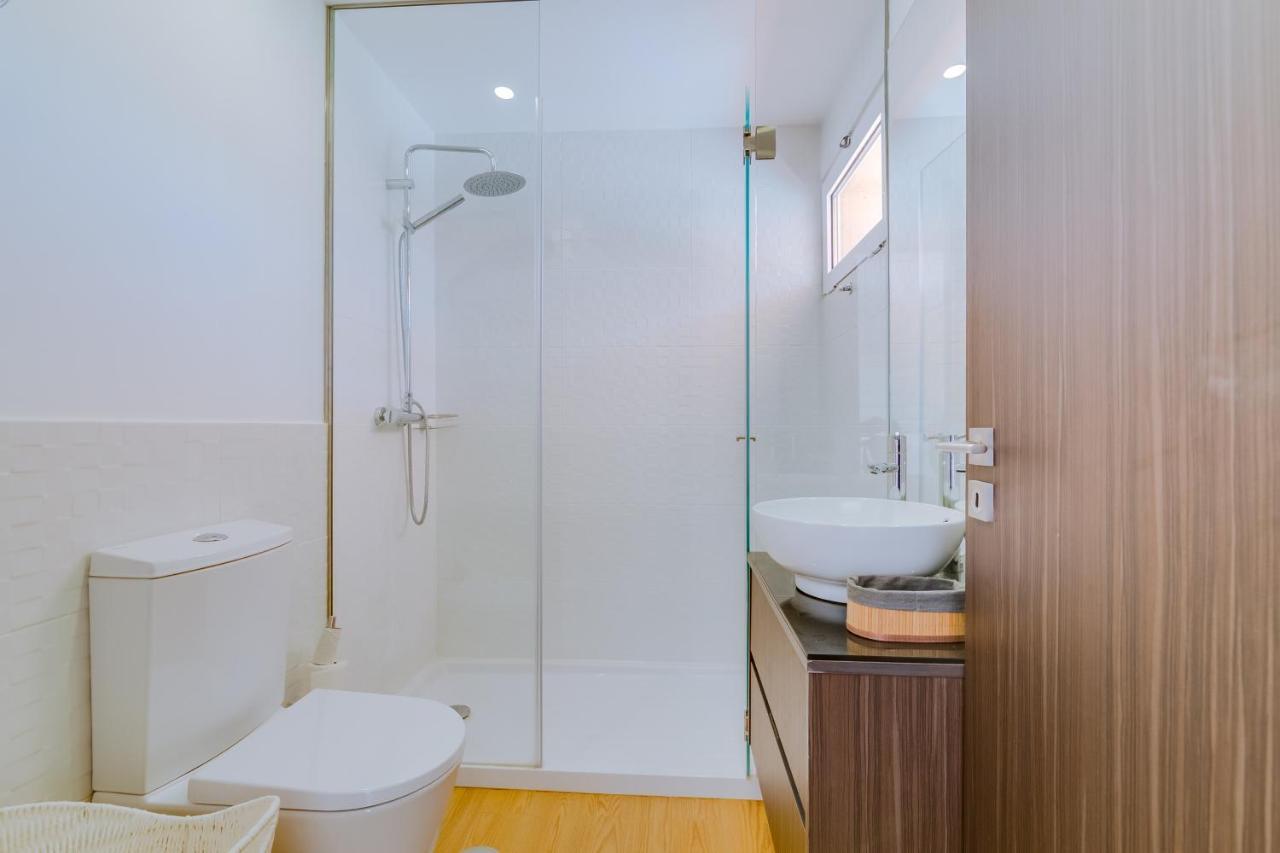 Gold Suites - Luxurious Apartment - Sea View วิลาโมรา ภายนอก รูปภาพ